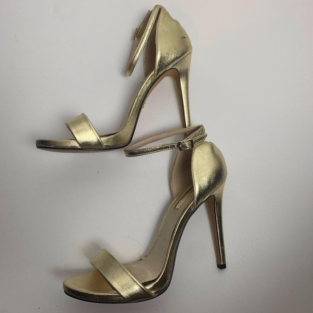 Topshop Gold Ankle Strap Heeled Sandal - Picture 2 of 8
